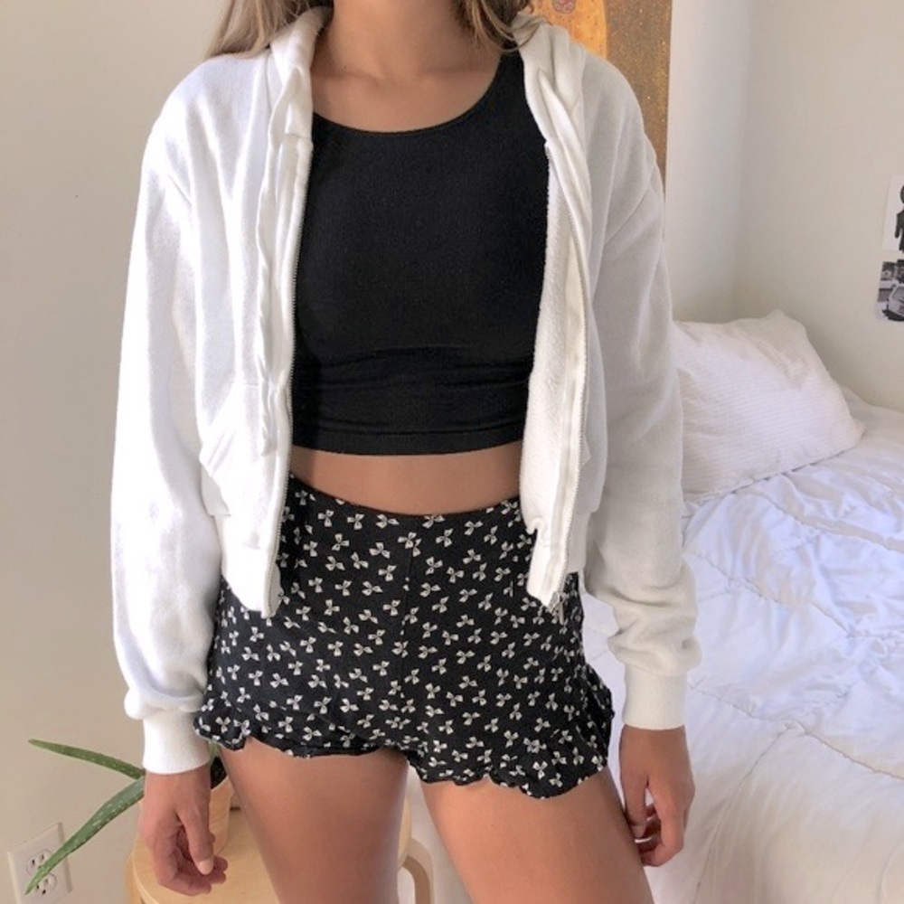 White cropped hoodie